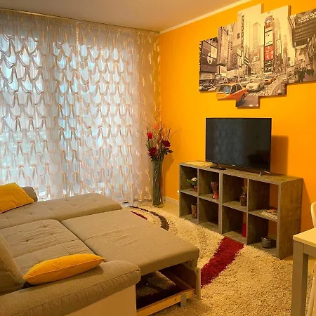 Ambria Apartment *